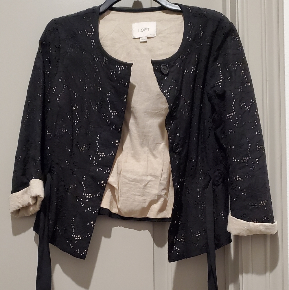 Stylish Cropped Jacket